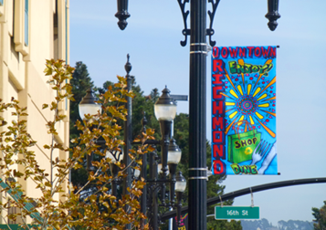 Street banners welcome visitors to Downtown. (Photo courtesy of Richmond Main Street Initiative)